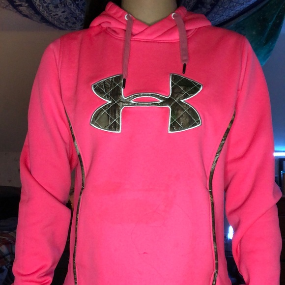 Under armor sweatshirt - Picture 2 of 3
